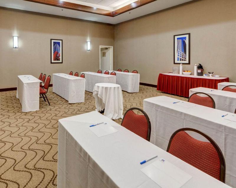 Holiday Inn Express & Suites Plano East - Richardson By Ihg Esterno foto